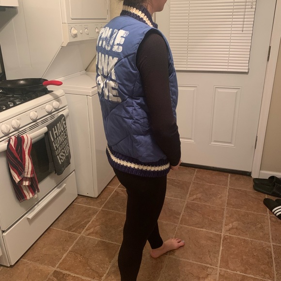 PINK Victoria’s Secret Blue Down Puffer Vest - Picture 6 of 8